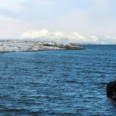 12 Person In Holiday home Vevelstad